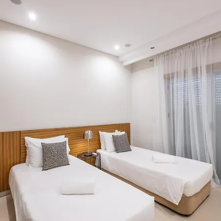 Hébergement de vacances Adaro - Large Luxury Close To Marina Albufeira