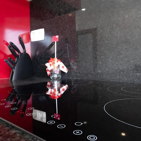 Hébergement de vacances Adaro - Large Luxury Close To Marina