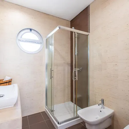 Adaro - Large Luxury Close To Marina Vakantiehuis