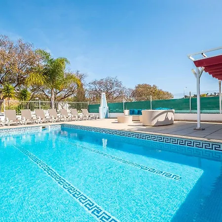 Villa Adaro - Large Luxury Close To Marina